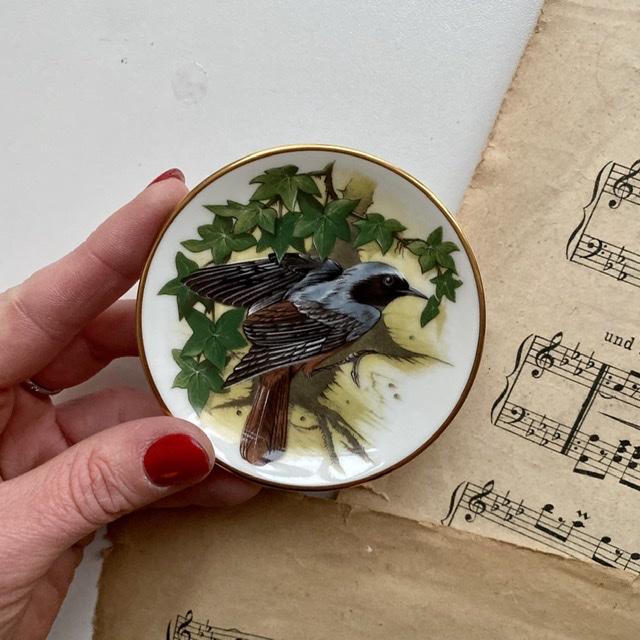 Тарелка 8 см Franklin Songbirds 1981 Redstart