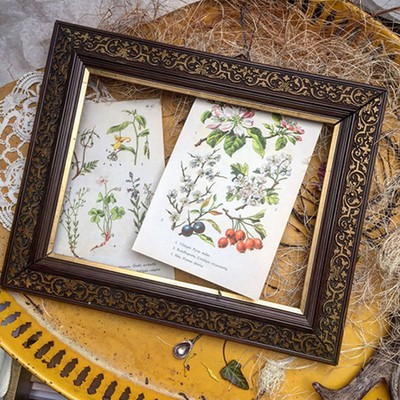 Рама деревянная широкая резная с позолотой без стекла