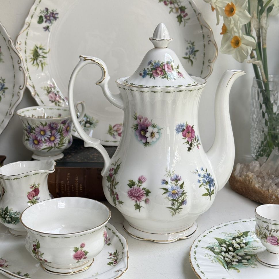 Чайник кофейник Royal Albert 12 месяцев 1,4 л Англия 