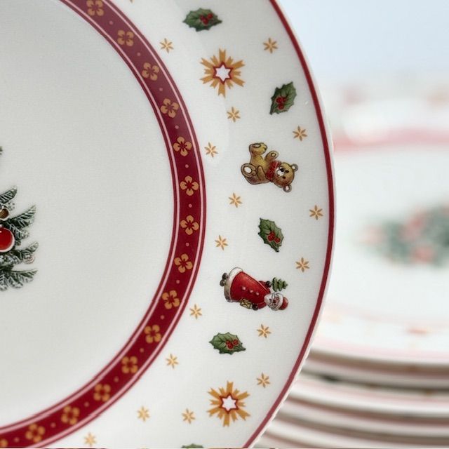 Тарелка ВиллеройБох Toys Delight 22 см фарфор Германия