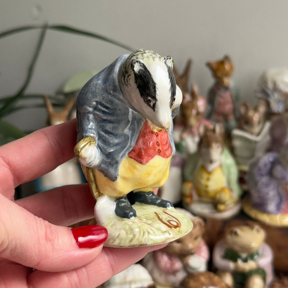 Статуэтка Beatrix Potter Tommy Brock Англия 1955