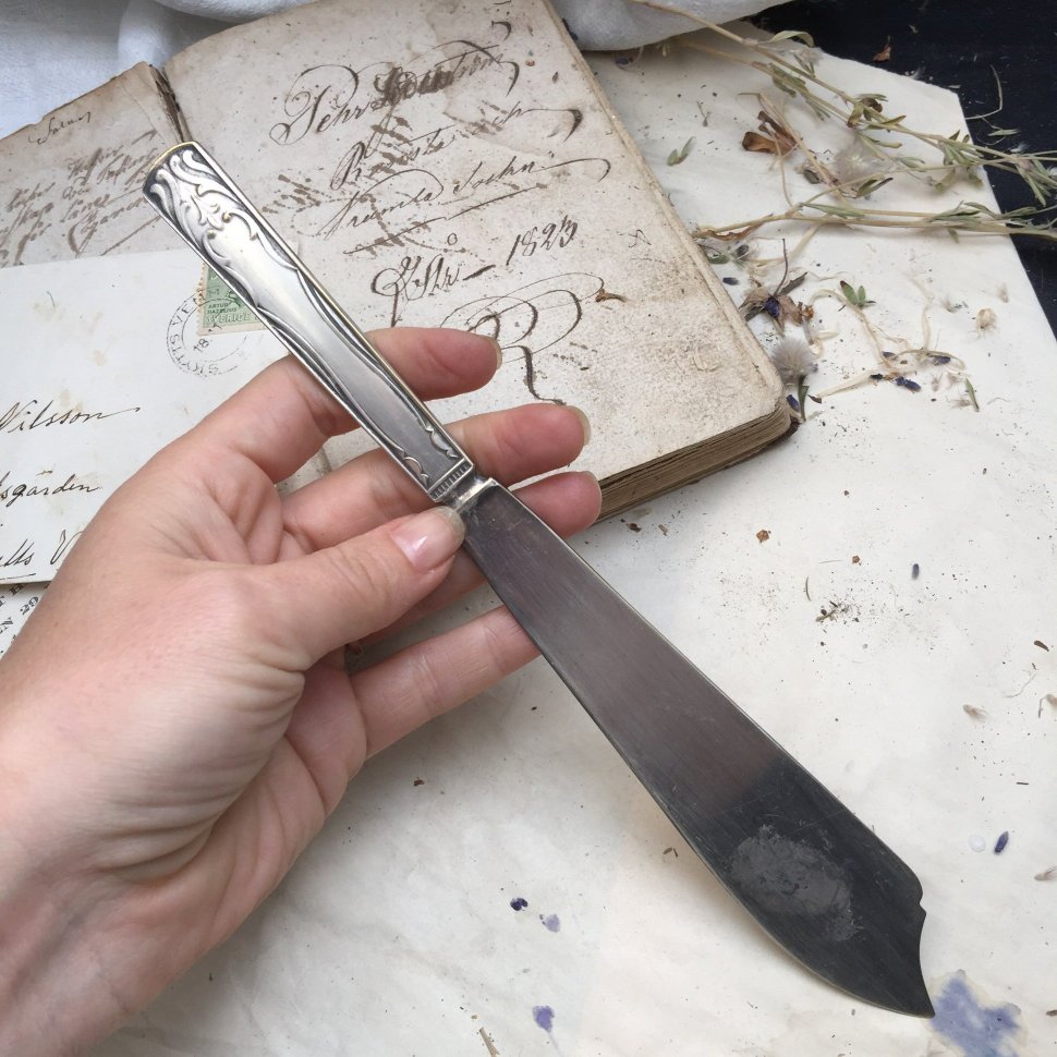 Нож лопатка для торта модерн