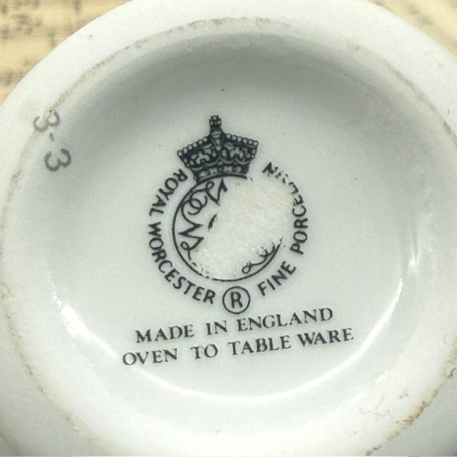 Кодлер на 2 яйца Royal Worcester Фиалка Англия 