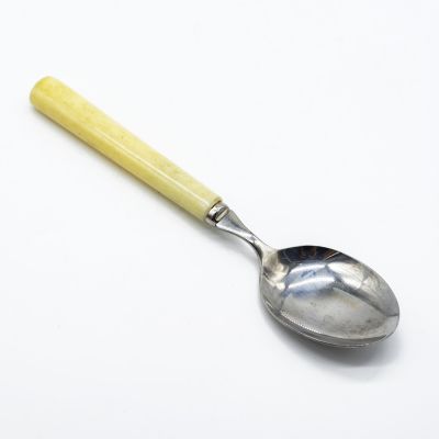 Ложка столовая с бакелитовой ручкой