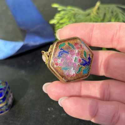 Шкатулка таблетница 3,5 см эмаль
