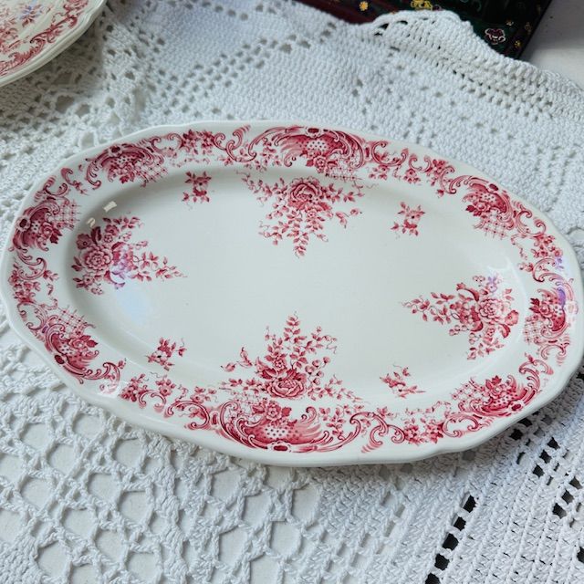 Блюдо овал 27 см Valeria ВиллеройБох Германия  