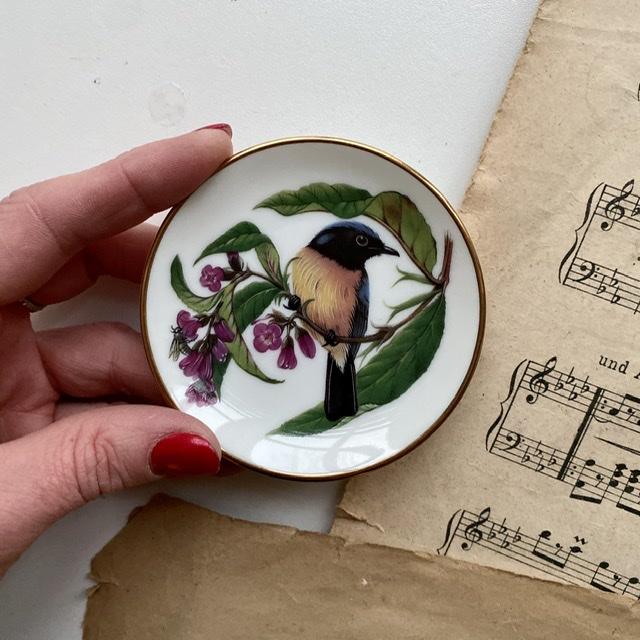 Тарелка 8 см Franklin Songbirds 1981 Niltava