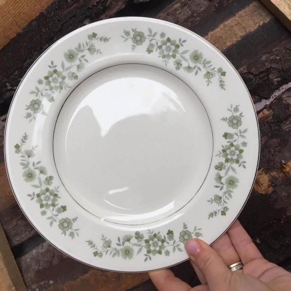 Тарелка Johnson Bros Англия Ironstone салатовые цветы 1