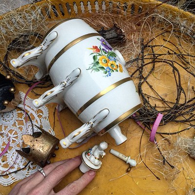 Бочка фарфоровая на ножках Швеция с пробкой