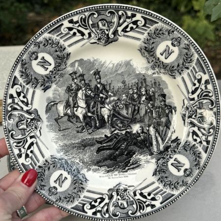Тарелка Boch Freres la Louvire Наполеон 1900 гг 21 см Бельгия 
