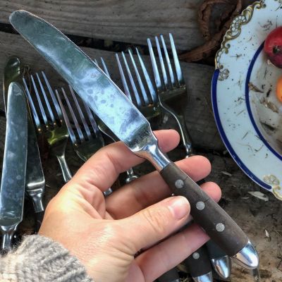 Нож столовый 21 см 