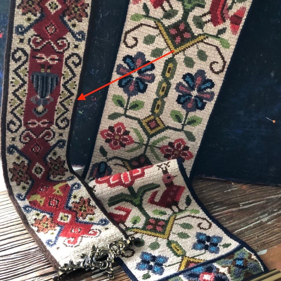 Панно сонетка с латунными держателями 