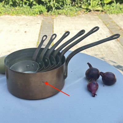 Ковш медный 2,6 л с чугунной ручкой