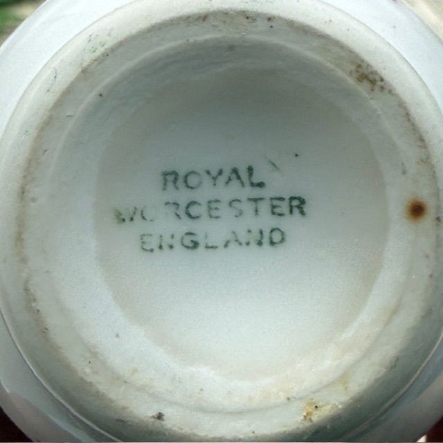 Кодлер на 1 яйцо Royal Worcester Dunrobin фарфор Англия 