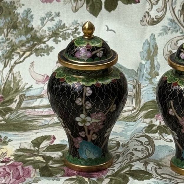 Ваза клуазоне мини с крышкой 11 см латунь эмаль 