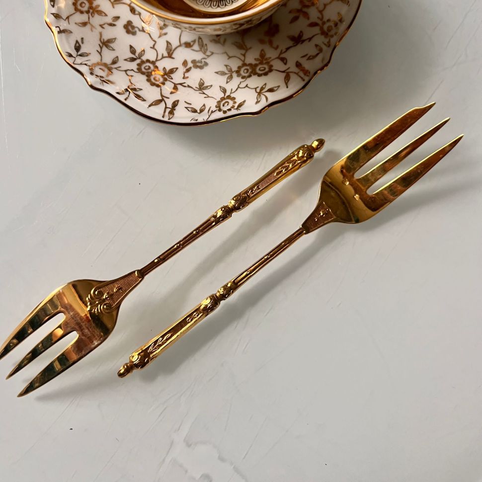 Вилка трезубец 15 см металл желтое напыление