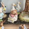 Статуэтка Beatrix Potter Mrs.Tiggy Winkle Takes Tea Royal Albert Англия 1985 г 