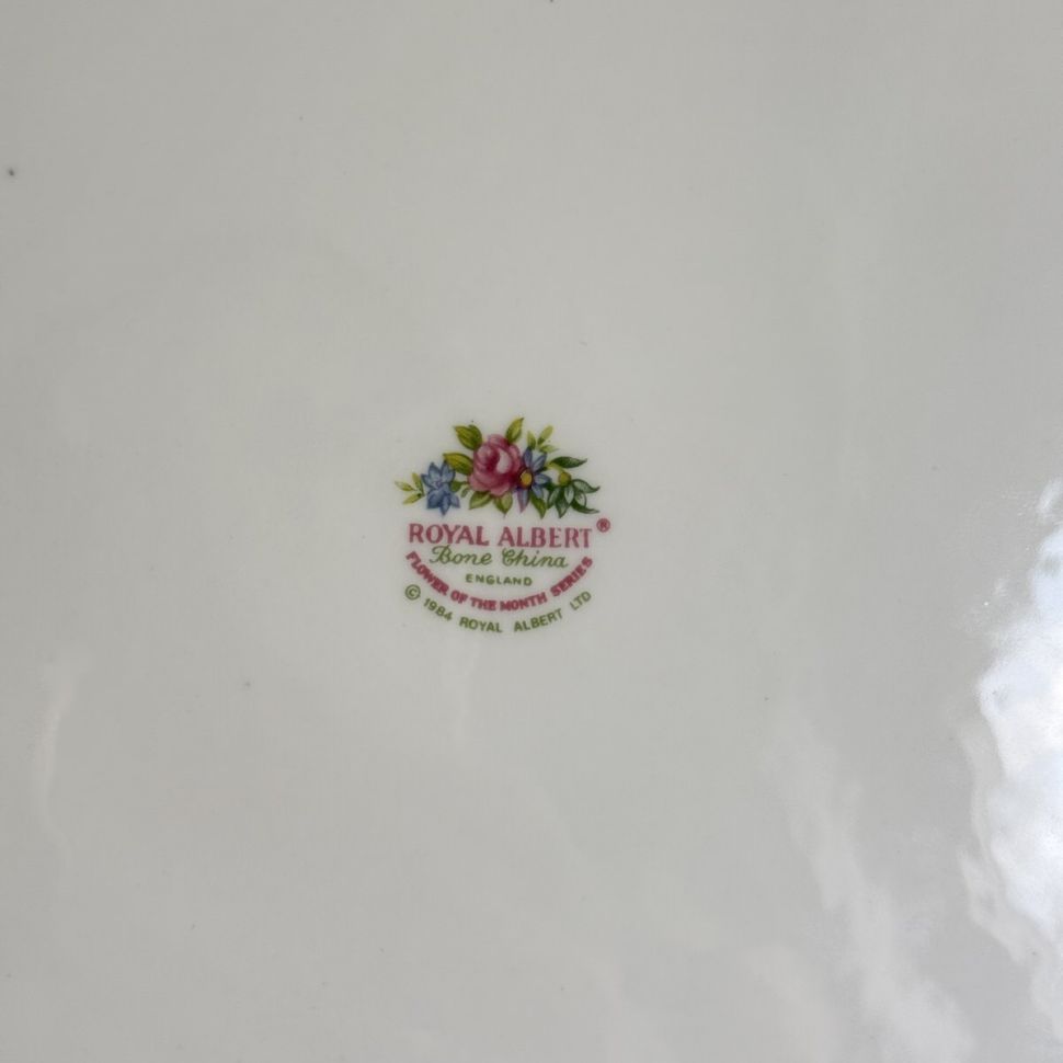 Блюдо Royal Albert 12 месяцев 31 см Англия