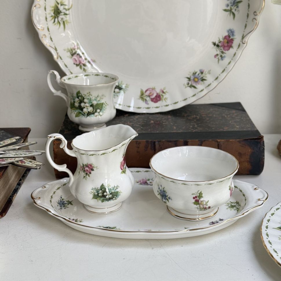 Блюдо Royal Albert 12 месяцев 31 см Англия