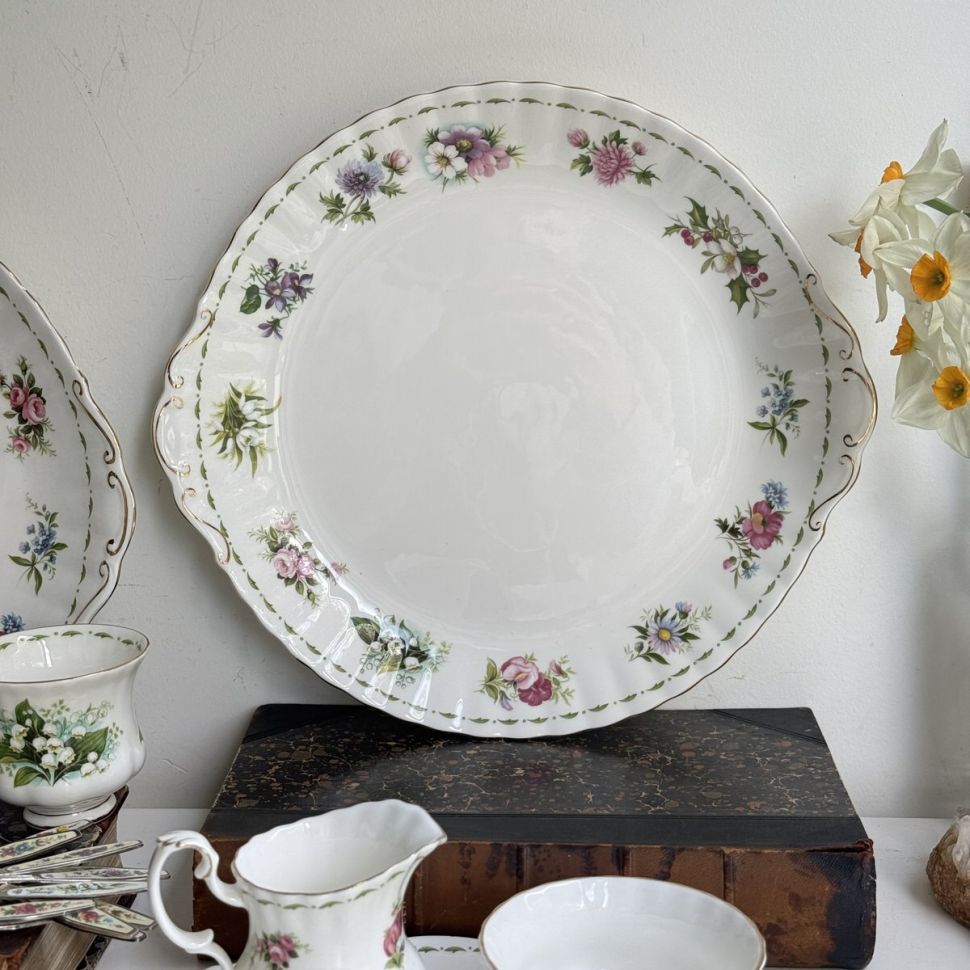 Блюдо Royal Albert 12 месяцев 31 см Англия