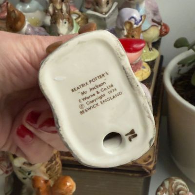 Статуэтка Beatrix Potter Mr. Jackson Англия 1974