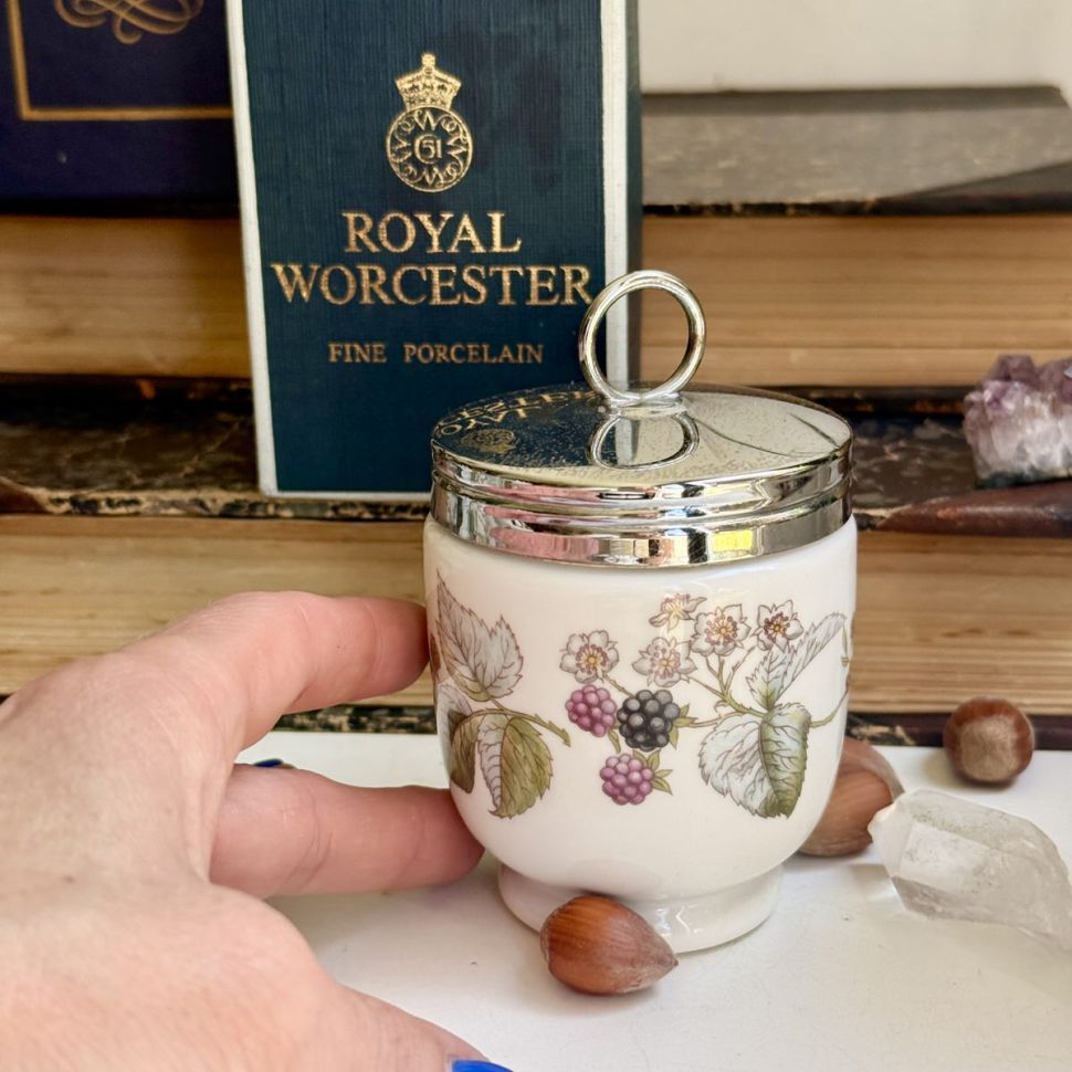 Кодлер на 2 яйца Royal Worchester Ежевика Англия