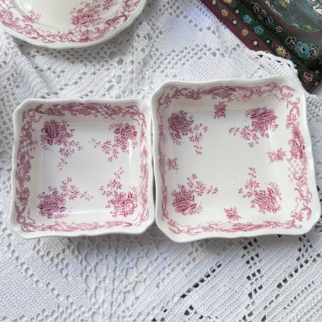 Блюдо салатник 18х18 см Valeria ВиллеройБох Германия    