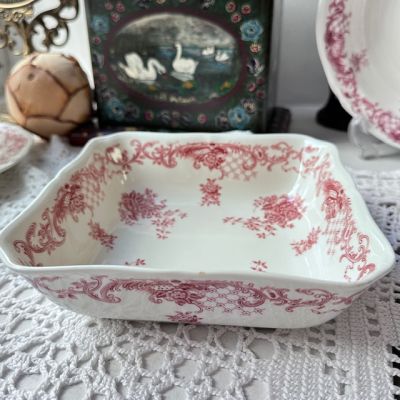 Блюдо салатник 18х18 см Valeria ВиллеройБох Германия    