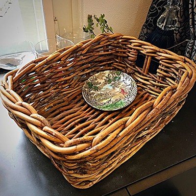 Корзина большая с ручками отверстиями