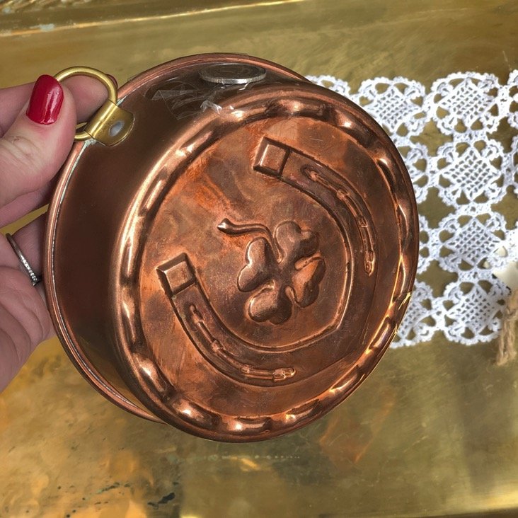 Форма для выпечки НА СЧАСТЬЕ с двумя монетами 