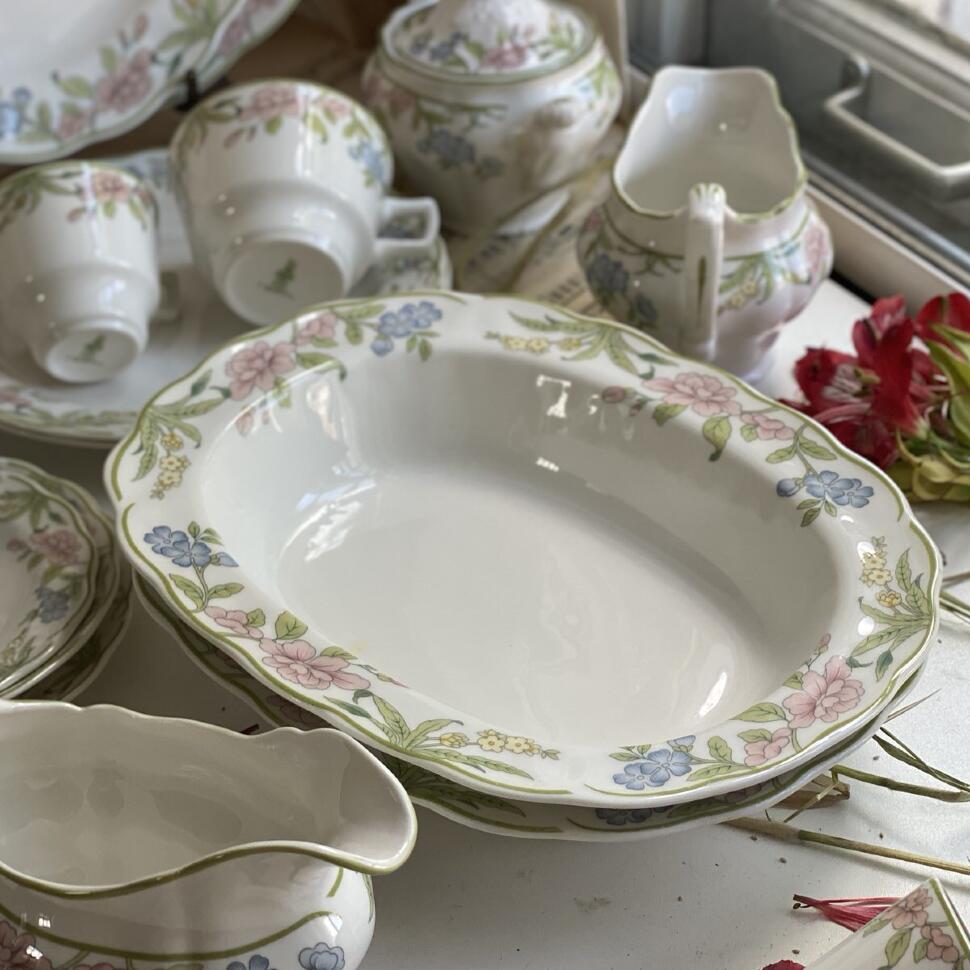 Салатник 26 см Royal Doulton The Majestic Collection фарфор Англия