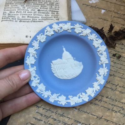 Блюдце Wedgwood England