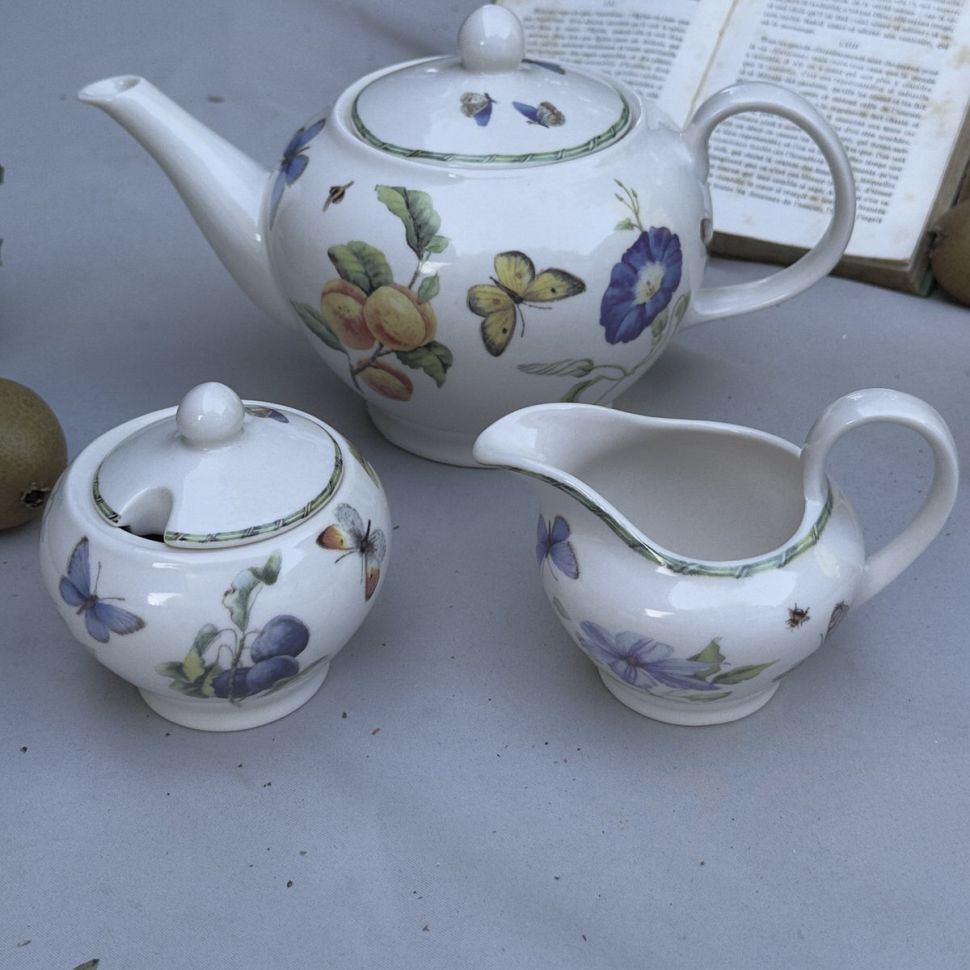 Молочник JBS Fruit&Flowers 200 мл