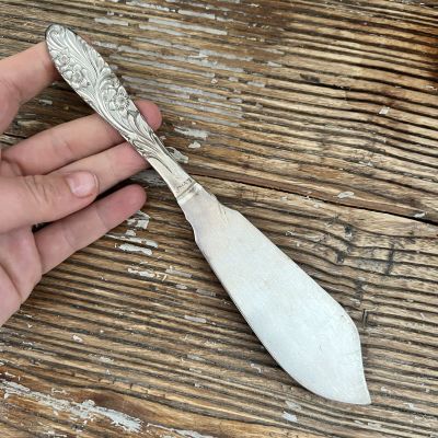 Нож для торта Цветы 22 см мельхиор