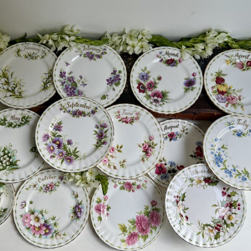 Тарелка Royal Albert 12 месяцев Май 16 см Англия