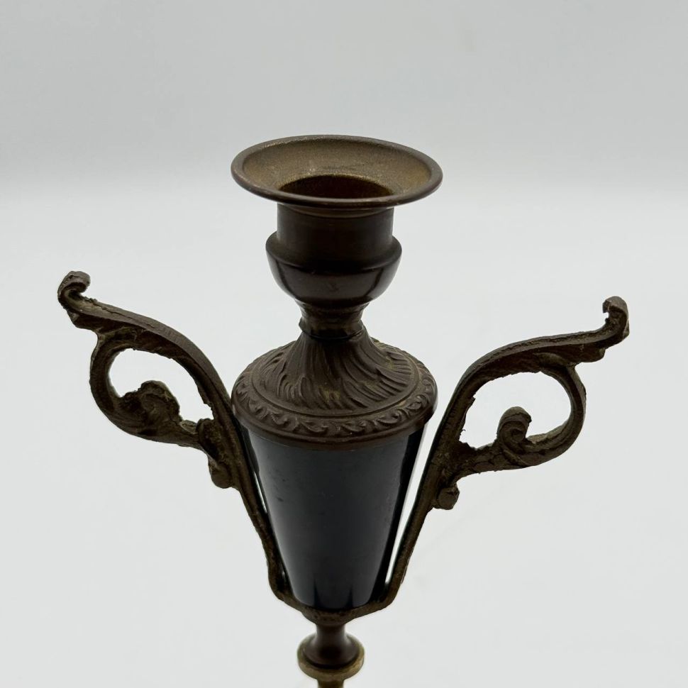 Подсвечник на одну свечу Ваза XIX век мрамор латунь