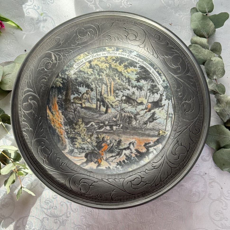 Тарелка Охота на оленя Kaiser 28 см фарфор олово Германия