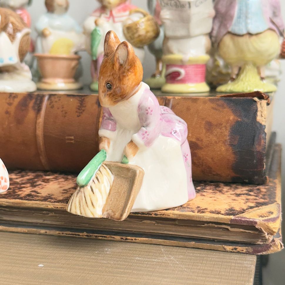 Статуэтка Beatrix Potter Hunca Munca Англия 