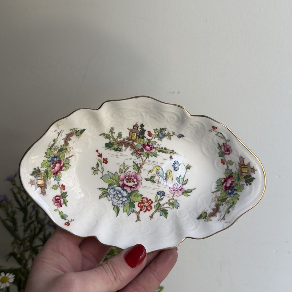 Блюдо Crown Staffordshire Pagoda 17 см костяной фарфор Англия