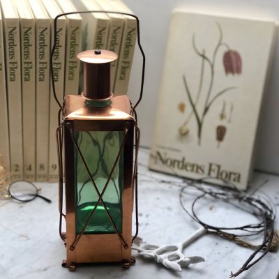 Бутылка в медном обрамлении с музыкальным механизмом, Швеция