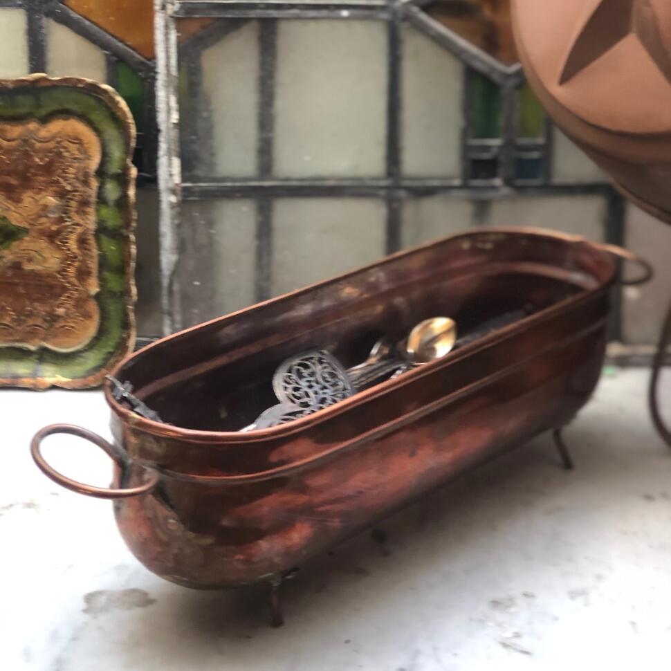 Кашпо 33 см на ножках медь