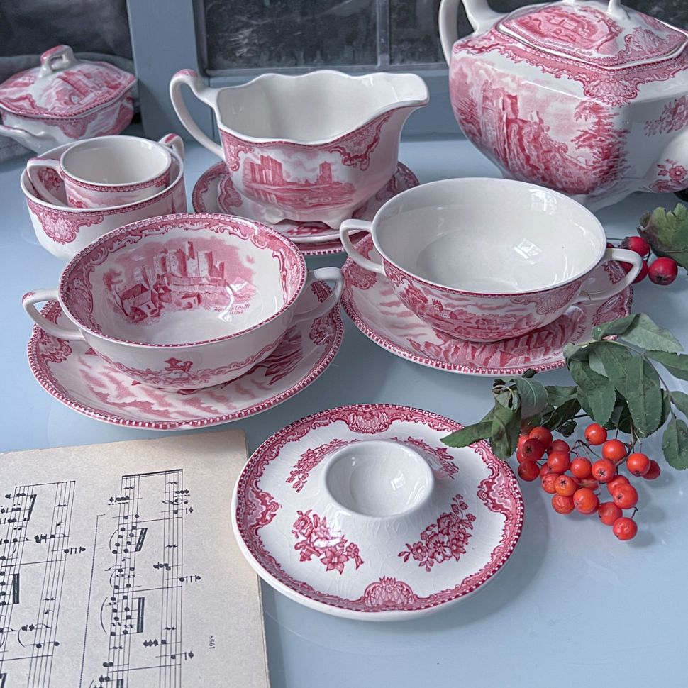 Бульонная пара Johnson Brothers Old Britain Castles 280 мл Англия красный    