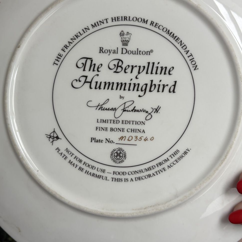 Тарелка Franklin Mint Royal Doulton Беррилиновый колибри 21 см Англия