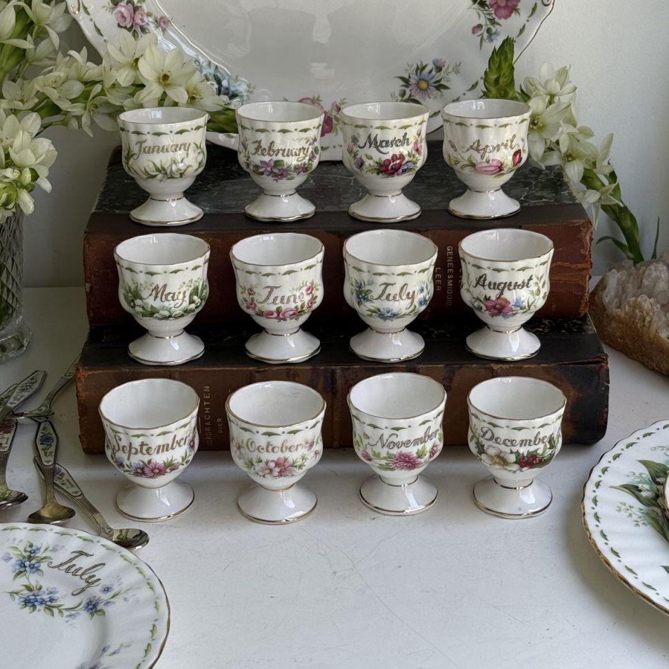 Подставка под яйцо Royal Albert 12 месяцев Англия набор 12 шт