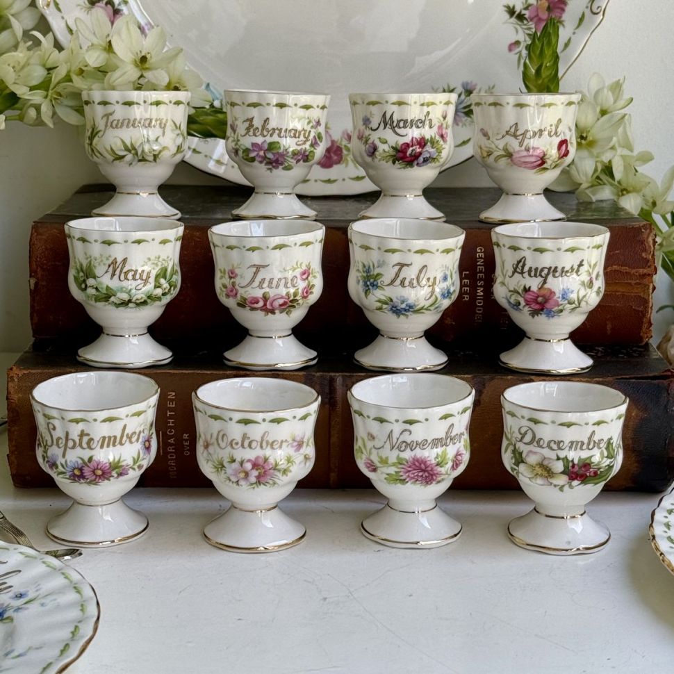 Подставка под яйцо Royal Albert 12 месяцев Англия набор 12 шт
