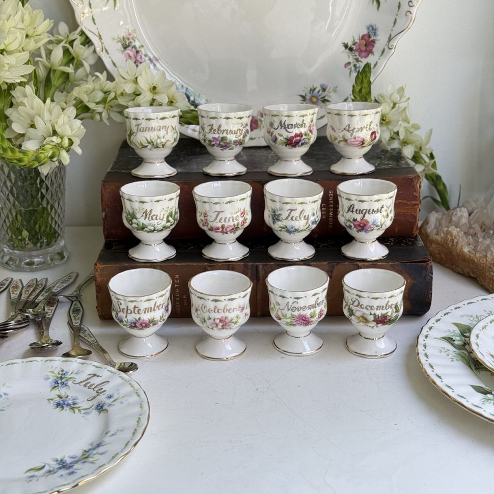 Подставка под яйцо Royal Albert 12 месяцев Англия набор 12 шт