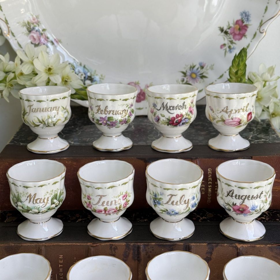 Подставка под яйцо Royal Albert 12 месяцев Англия набор 12 шт