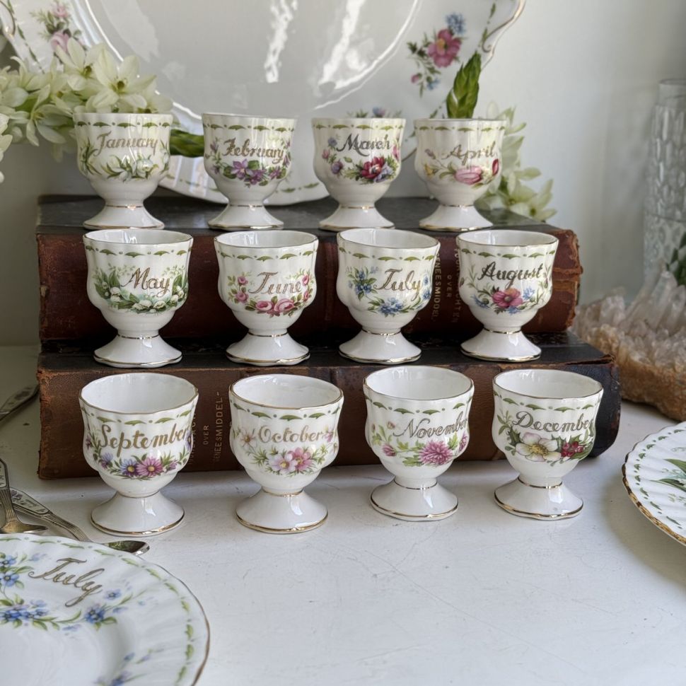 Подставка под яйцо Royal Albert 12 месяцев Англия набор 12 шт