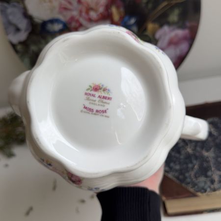 Кофейник Royal Albert Moss Rose 0,9 мл Англия 1960 - 1970 гг. 