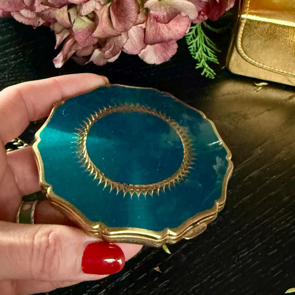 Пудреница Stratton с эмалью цвета морской волны 9 см Англия